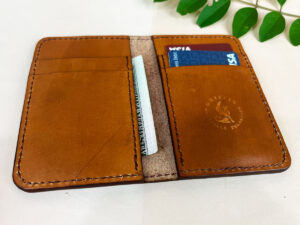 hummingbird wallet 10