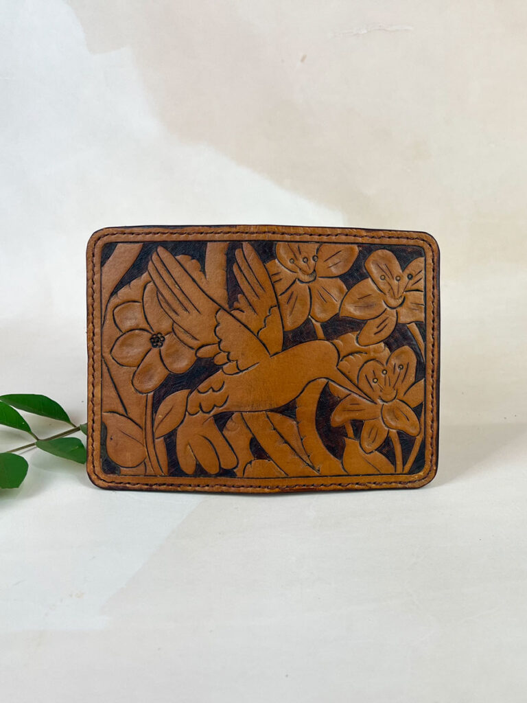 hummingbird wallet 12